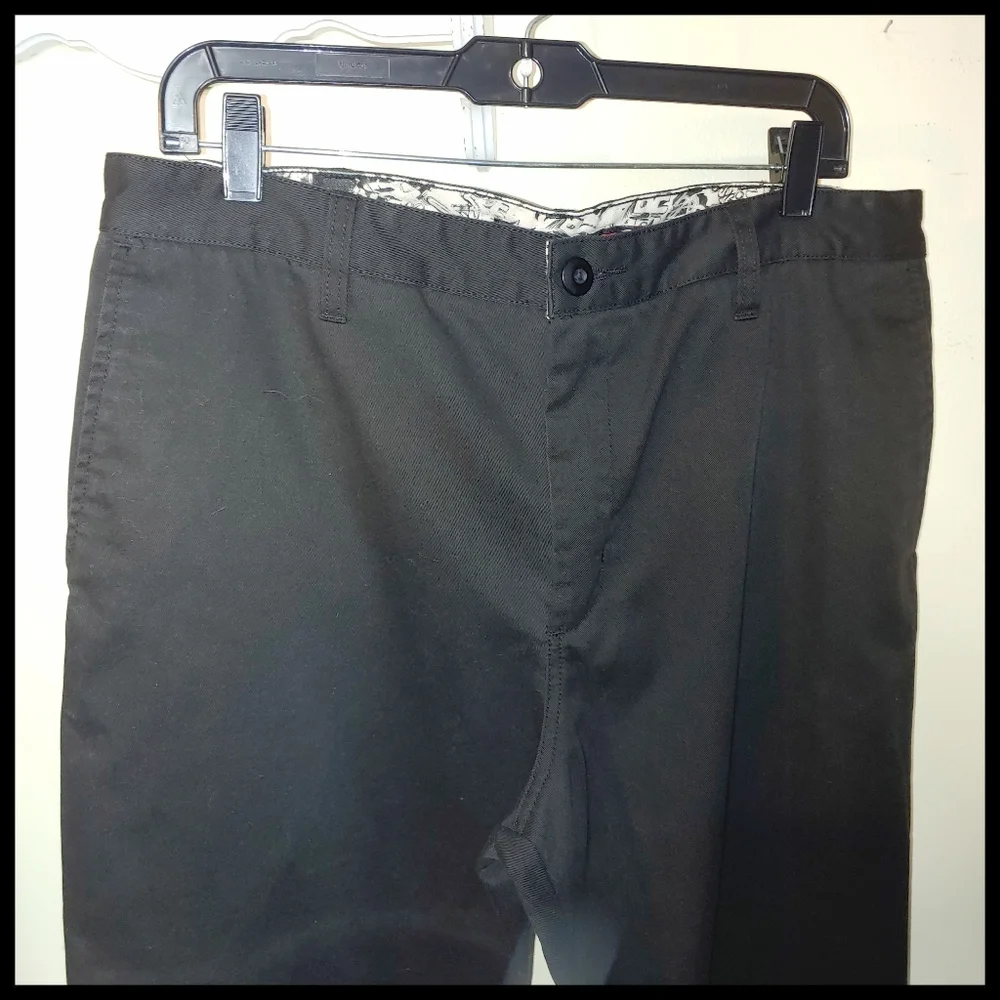 Quicksilver Black Pants, 34 - Picture 4 of 7